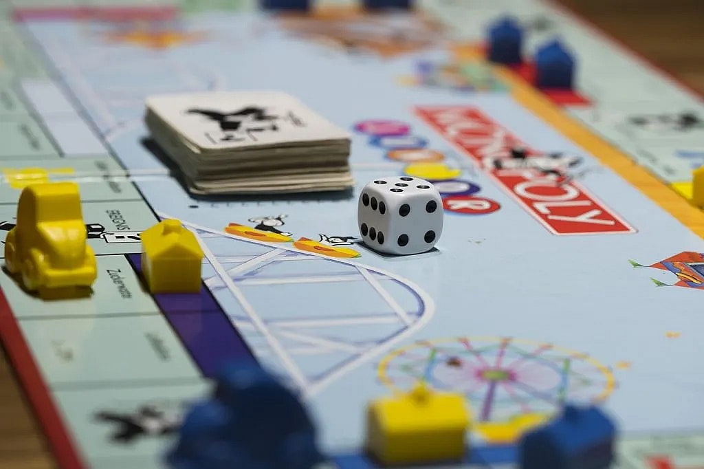 board game, game, to play, gesellschaftsspiel, monopoly, roll the dice, craps, dice, happiness, gambling, child, board game, monopoly, monopoly, monopoly, monopoly, monopoly